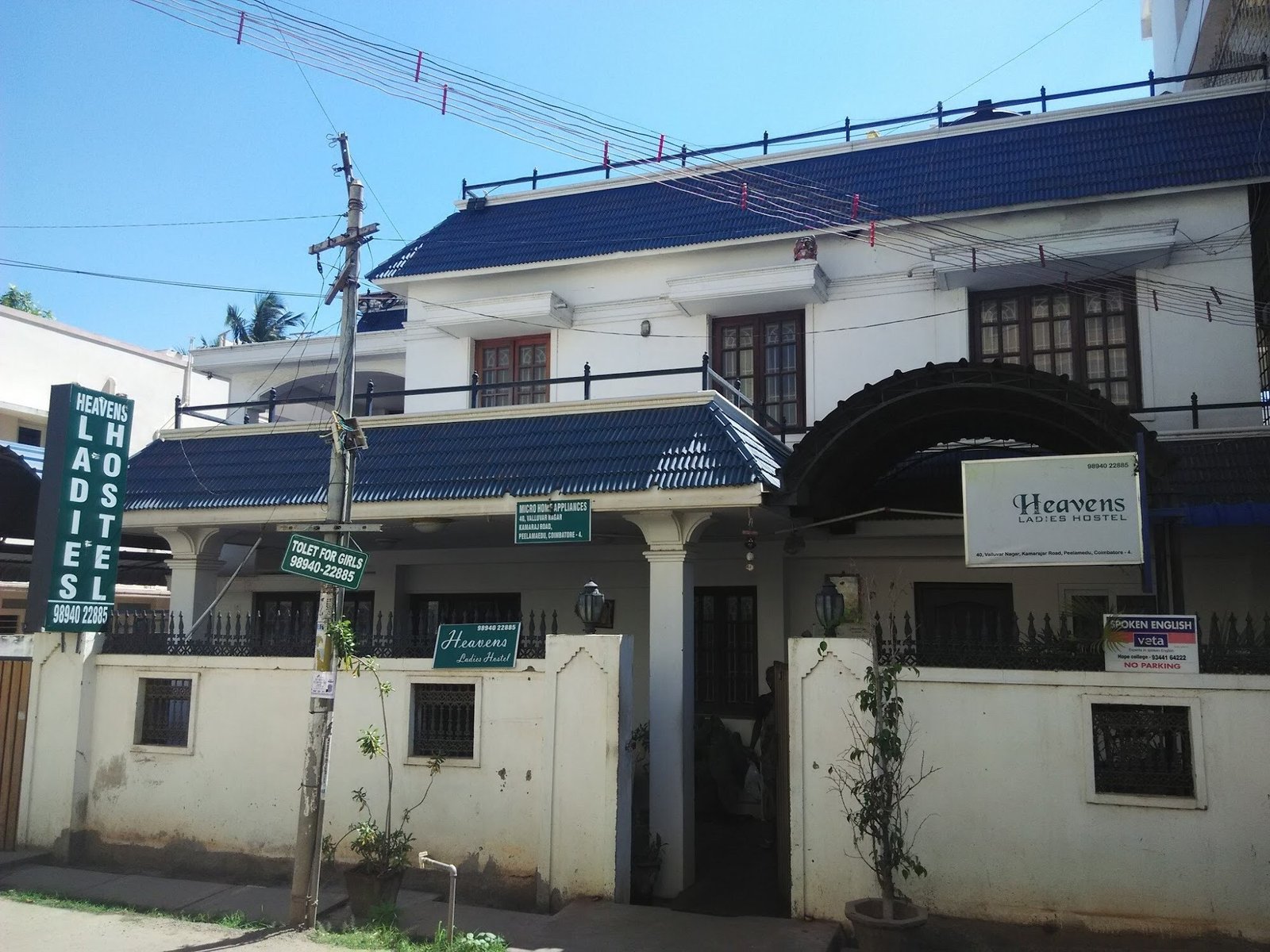 Front exterior view of Heaven Ladies Hostel